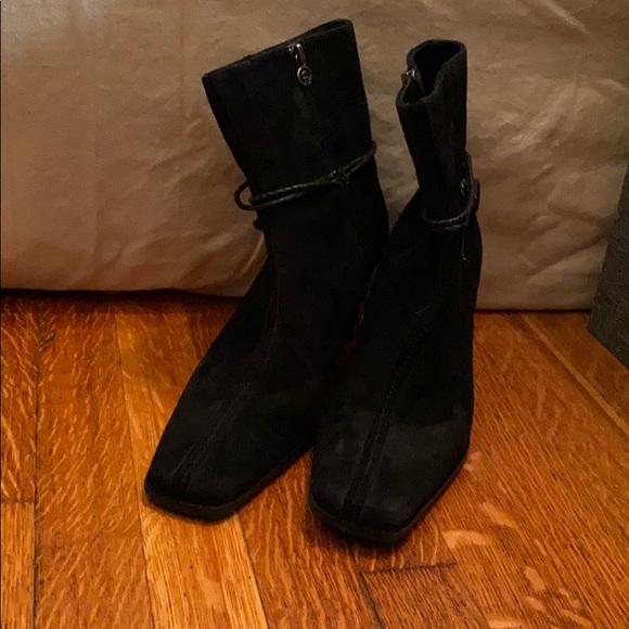 EUC Etienne Aigner booties - Sz. 7.5M - Picture 2 of 5